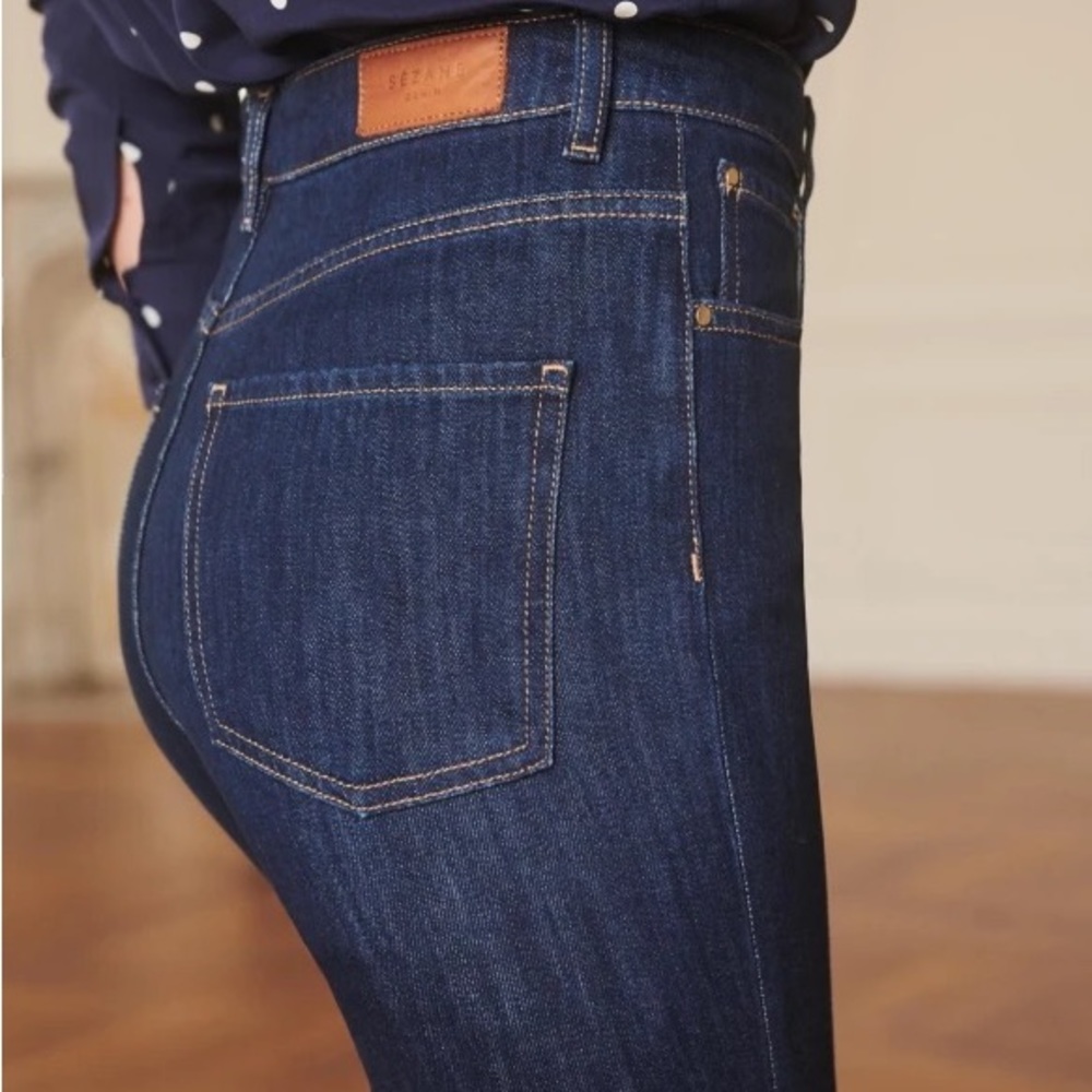 Sezane Brut Jeans in dark denim wash